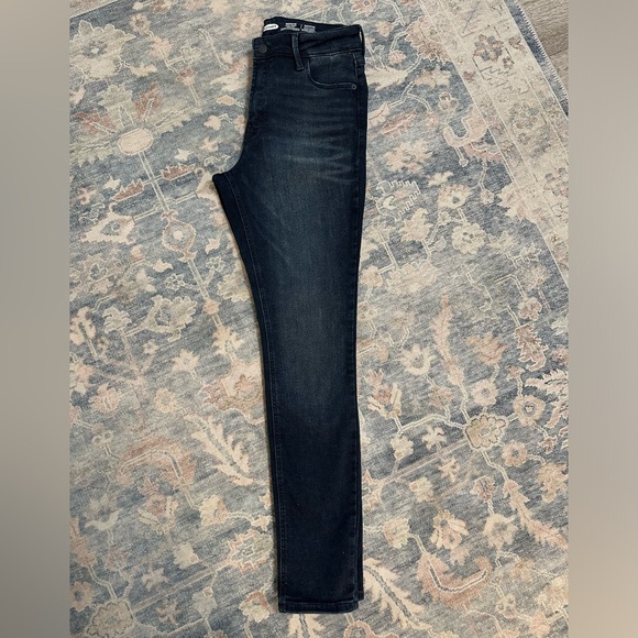 Old Navy | Rockstar Super Skinny High Rise Blue Wash | Size 6 - Picture 1 of 4